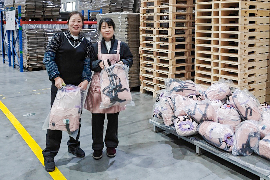 花香潤心田 巾幗綻芳華——巨人集團婦女節活動